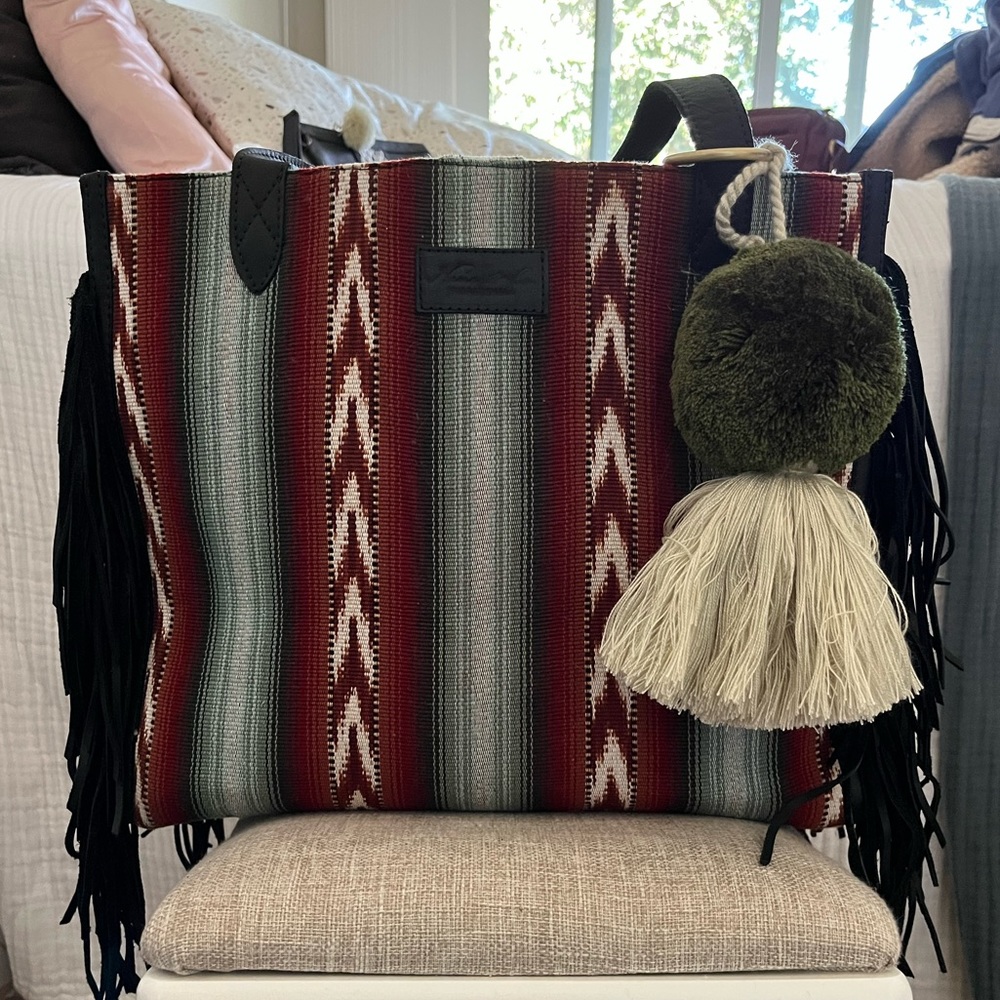 Nena & Co Off White and Deep Green Large Pom.